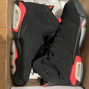 Size 5.5 Nike Air Jordan 6 Retro Infrared